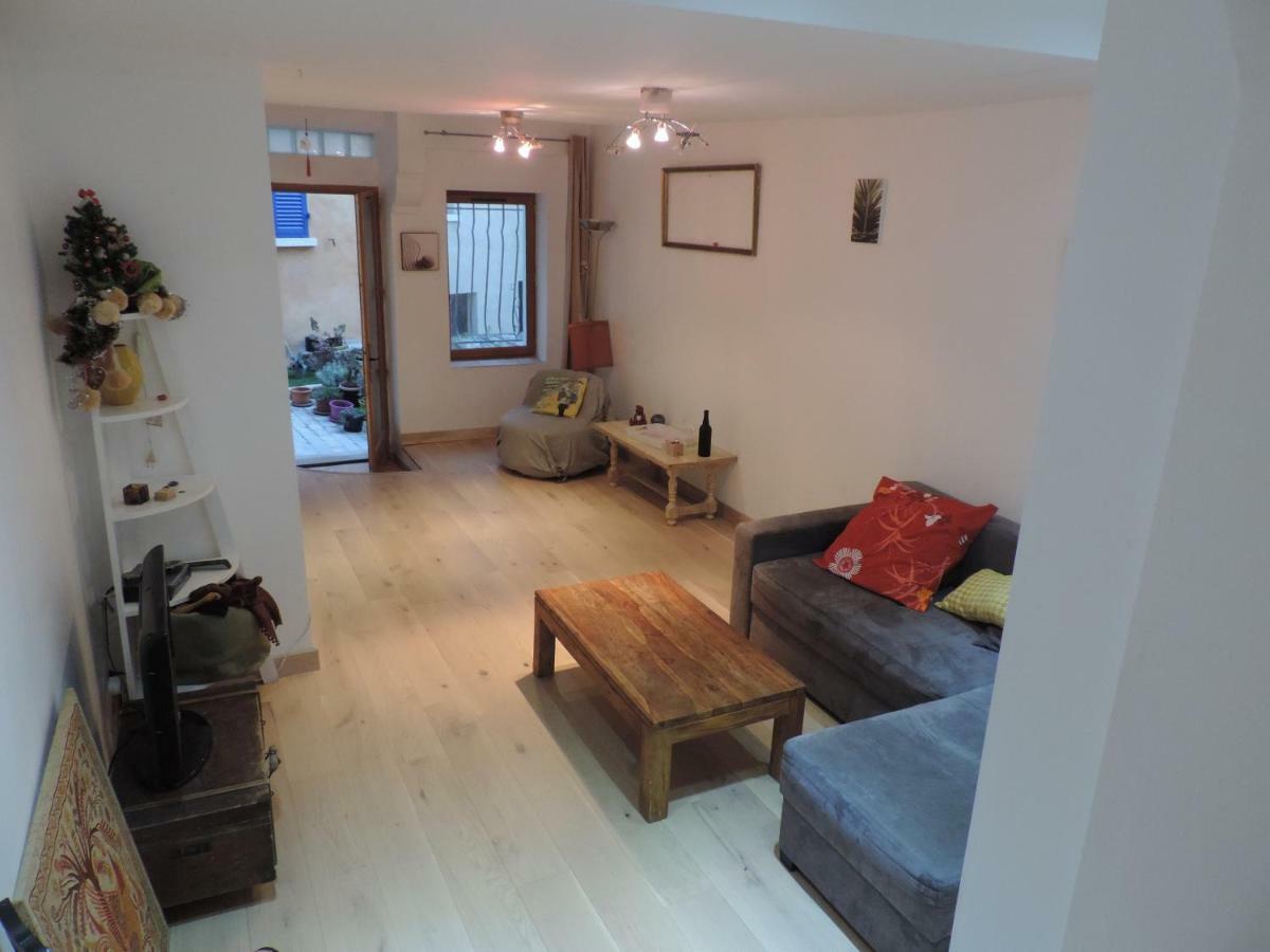 Appartement Le logis de la Fontaine à Ceyreste Extérieur photo