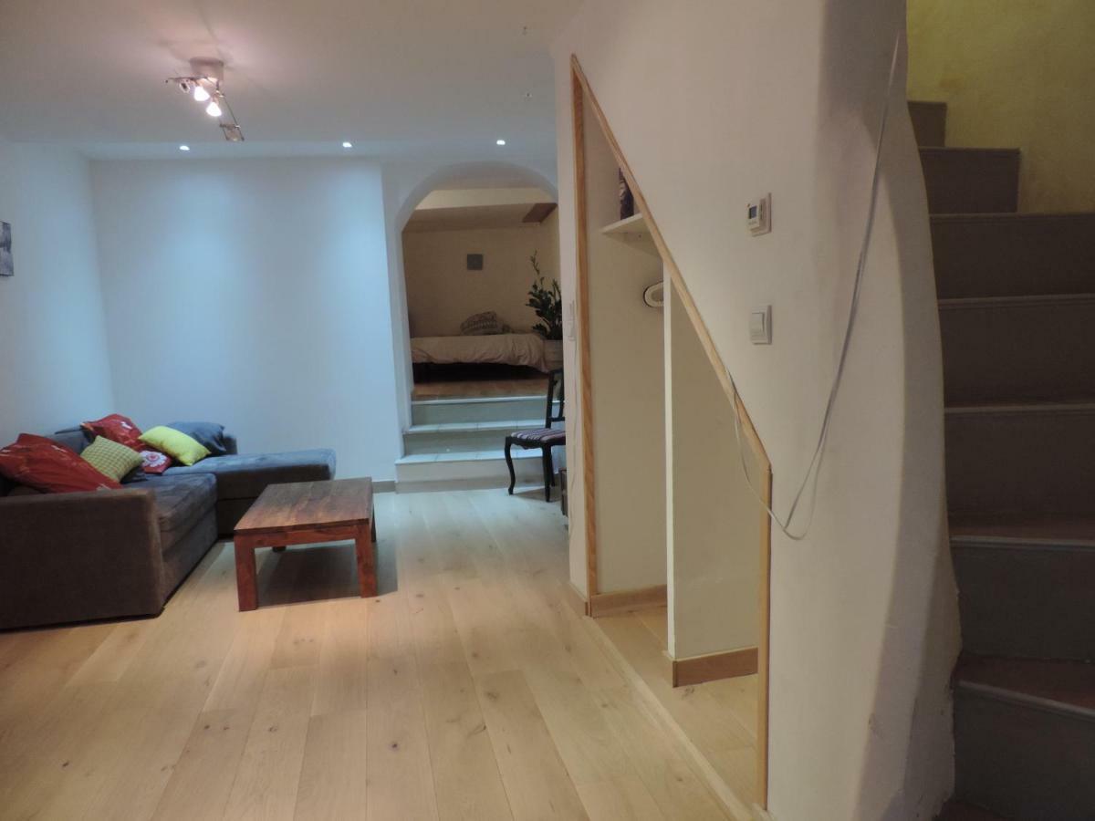 Appartement Le logis de la Fontaine à Ceyreste Extérieur photo
