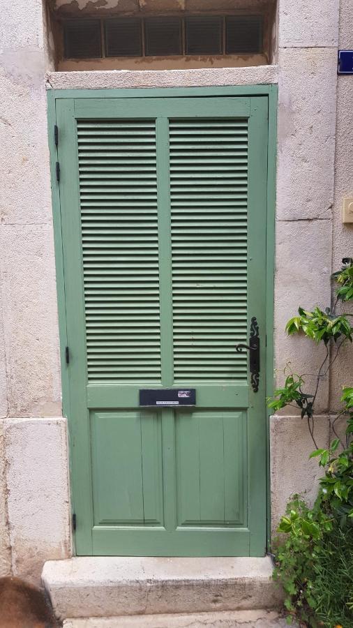 Appartement Le logis de la Fontaine à Ceyreste Extérieur photo